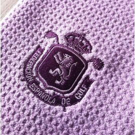 Toalla RFEG Microfibra Violeta Logo tonal